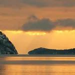 Rosfjord Strandhotel ホテル 4*