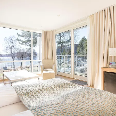 Szálloda Rosfjord Strandhotel Lyngdal