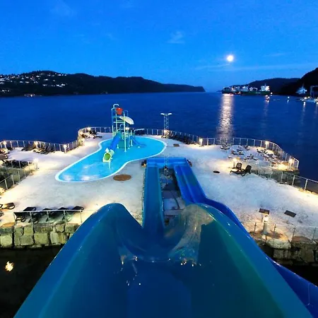Hotel Rosfjord Strandhotel 4*