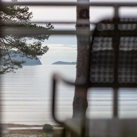 Hotel Rosfjord Strandhotel